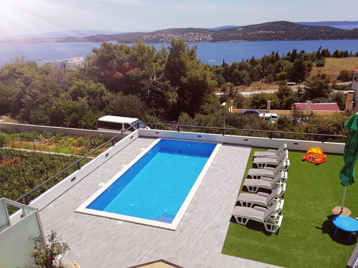 Villa Confido Luxury Apartment 01 돈지세케트 외부 사진