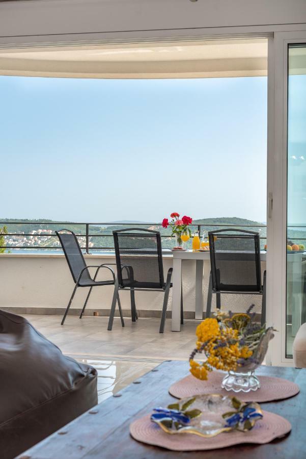 Villa Confido Luxury Apartment 01 돈지세케트 외부 사진
